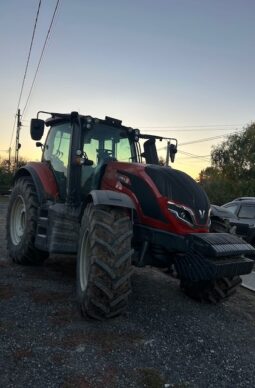 
										Tractor Valtra T 155A full									
