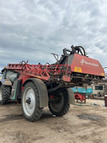 Masina erbicidat KVERNELAND IXTRACK T3