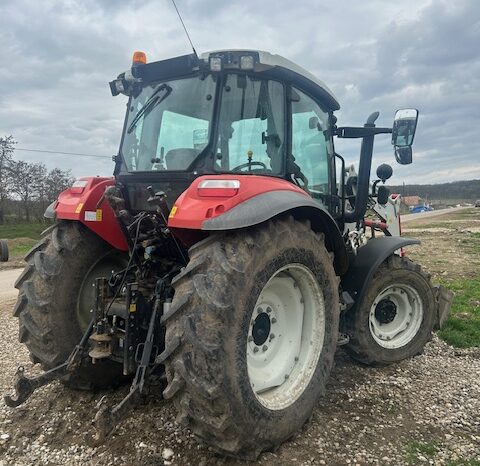 
								TRACTOR AGRICOL STEYR 4100 KOMPAKT POWERSHUTTLE echipat cu INCARCATOR FRONTAL full									