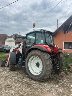 TRACTOR AGRICOL STEYR 4100 KOMPAKT POWERSHUTTLE echipat cu INCARCATOR FRONTAL