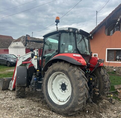 
								TRACTOR AGRICOL STEYR 4100 KOMPAKT POWERSHUTTLE echipat cu INCARCATOR FRONTAL full									