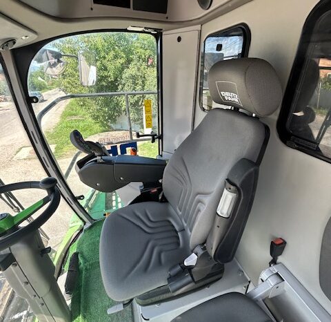 
								Combina DEUTZ-FAHR C 6205 TS full									