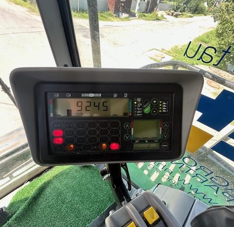
								Combina DEUTZ-FAHR C 6205 TS full									
