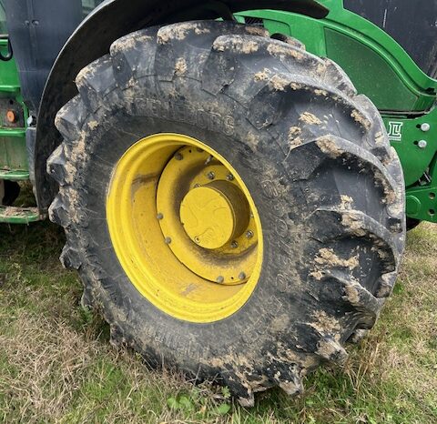 
								TRACTOR JOHN DEERE 6R 215 full									