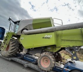 COMBINA CLAAS AVERO 240 STAGE V