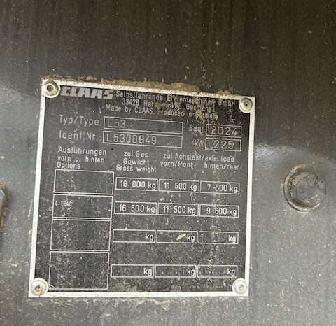 
								COMBINA CLAAS TRION 530 full									