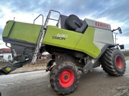 
										COMBINA CLAAS TRION 530 full									
