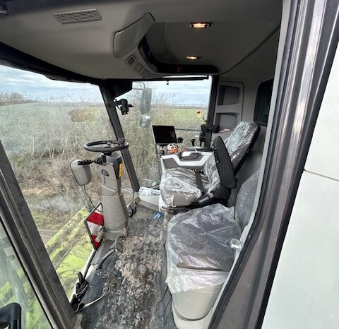 
								COMBINA CLAAS TRION 530 full									