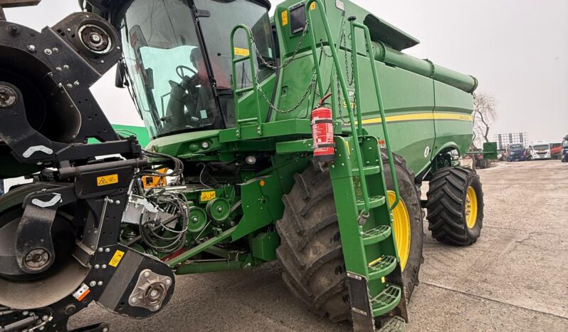 
								Combina JOHN DEERE S780I full									