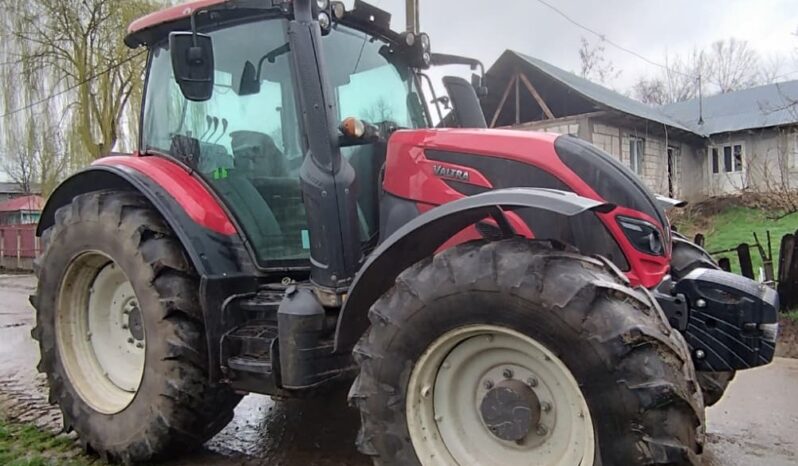 
								Tractor VALTRA N 154E H5 full									
