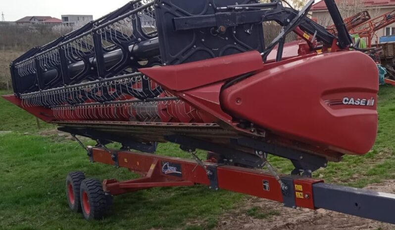 
								Combina CASE AXIAL-FLOW 6150 full									