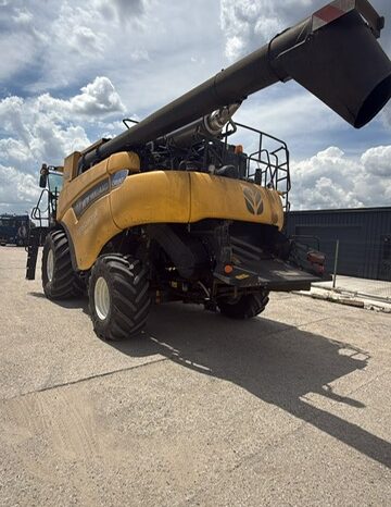 
								COMBINA NEW HOLLAND CR 8.80 DFR Intellisense ST5 full									