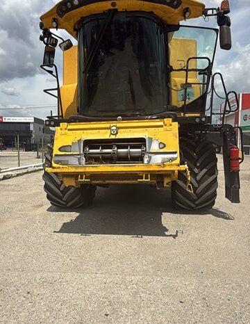 
								COMBINA NEW HOLLAND CR 8.80 DFR Intellisense ST5 full									