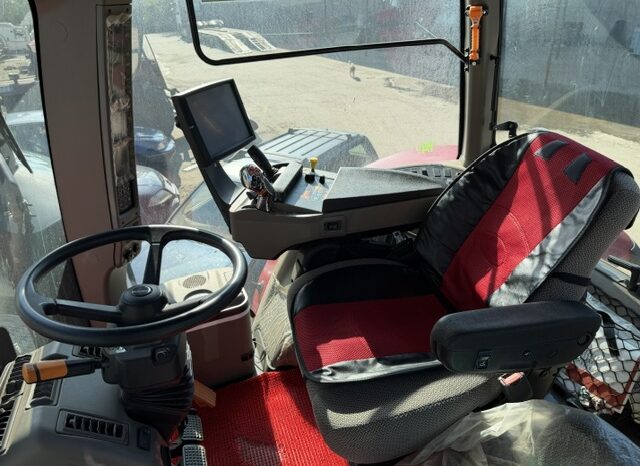 
								Tractor CASE IH MAGNUM 250 full									